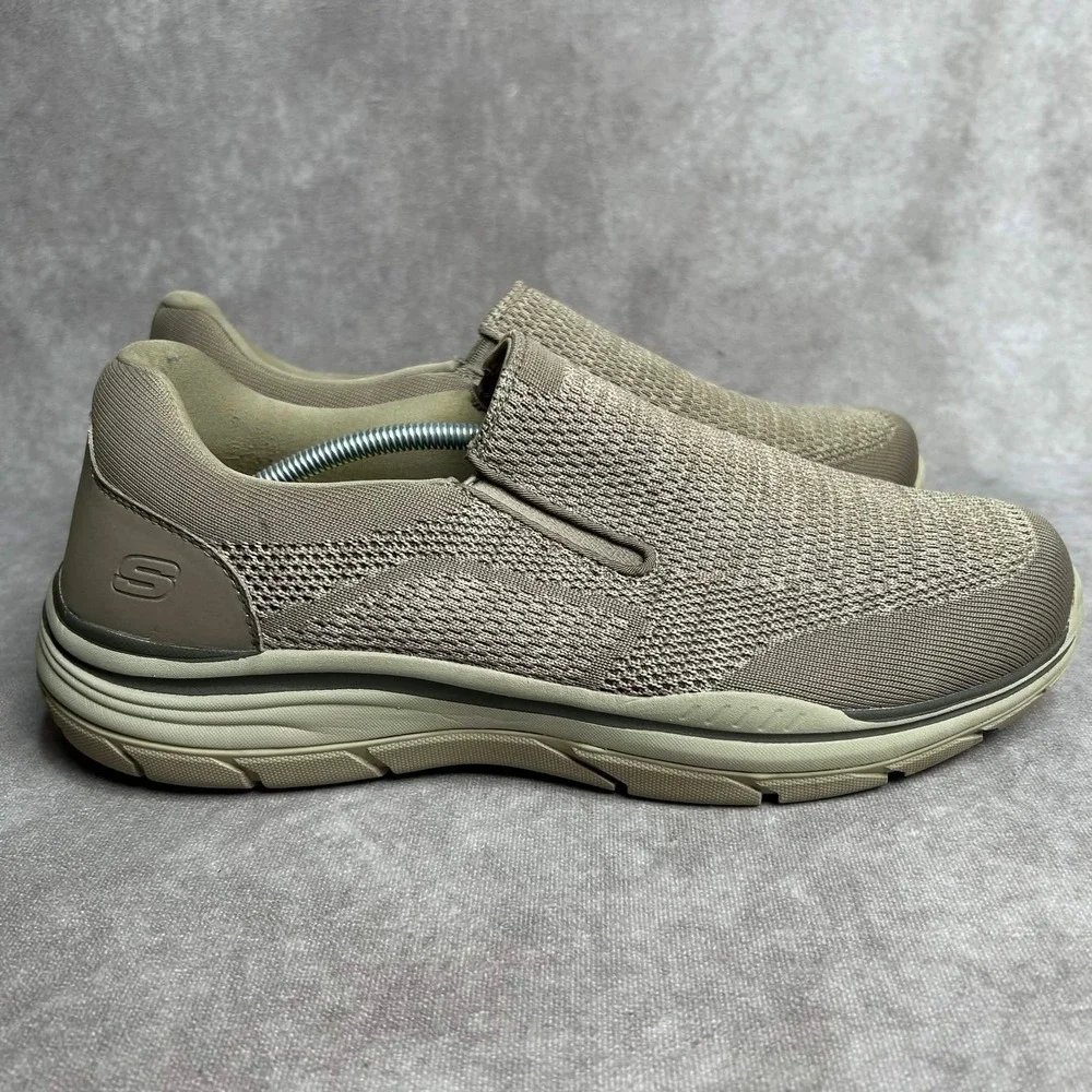 Skechers Mens Relaxed Fit 204000WW Taupe Slip On Sneakers Size 13 Wide WW